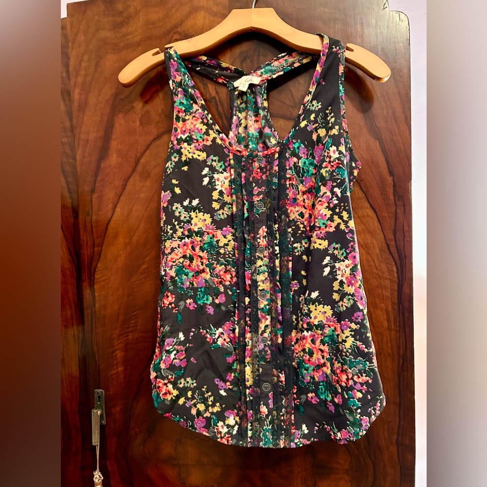 Lush Top